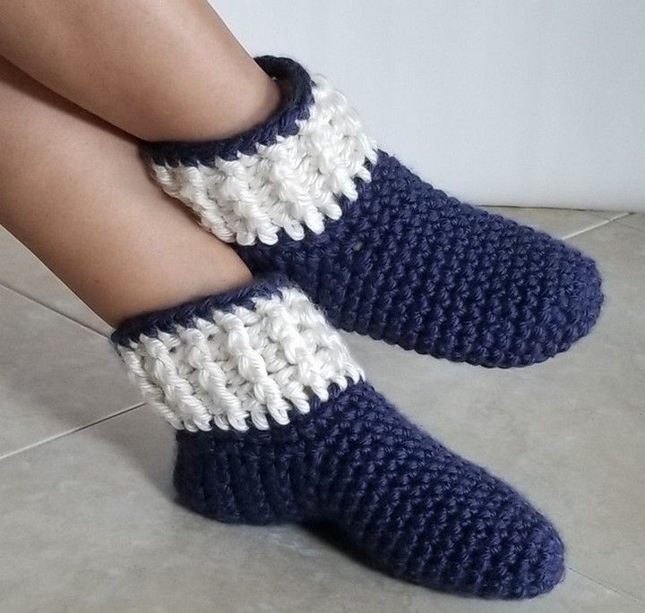 17 Crochet Socks Patterns For Beginners - All Sands