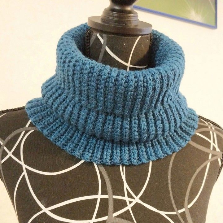 Crochet Cowl Pattern