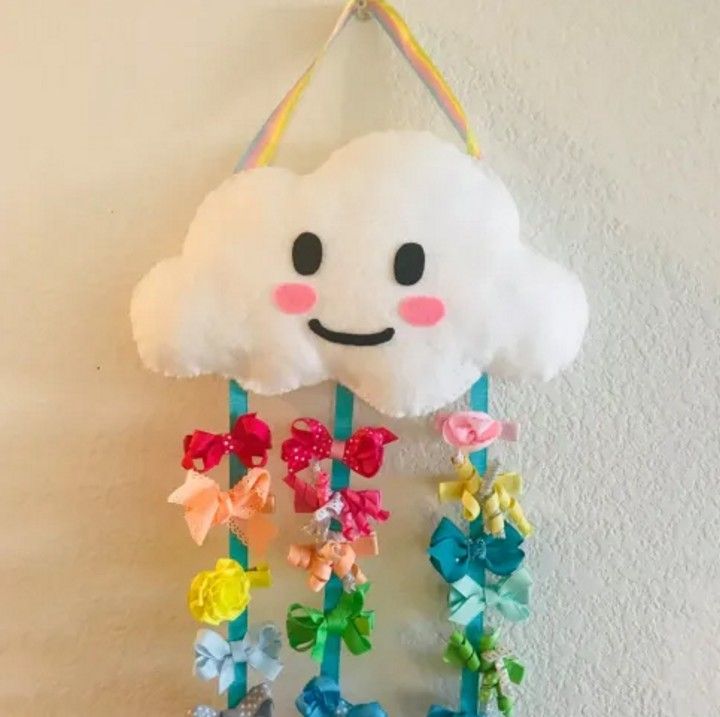 DIY Cloud Bow Holder