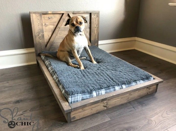 DIY Farmhouse Dog Bed