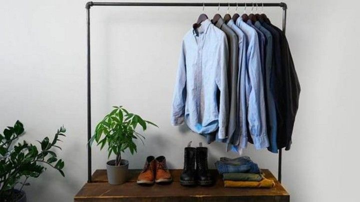 DIY Industrial Clothing Rack