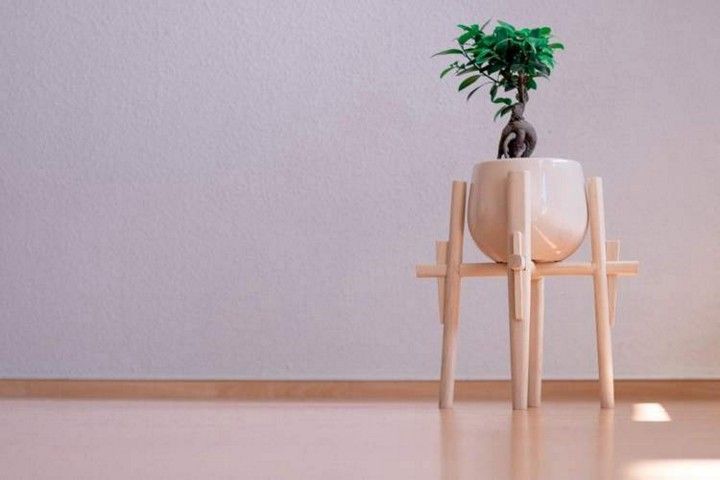 DIY Japanese Plant Stand