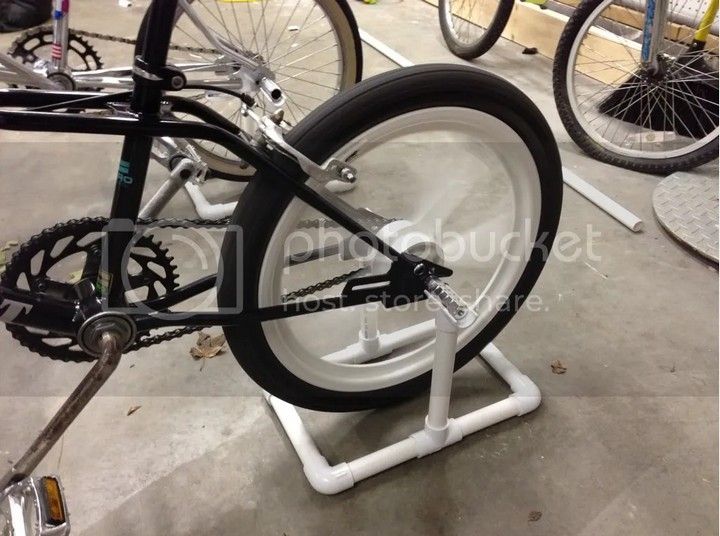 DIY PVC Bicycle Show Stand