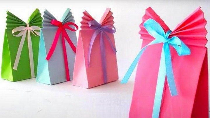 DIY Paper Gift Bag