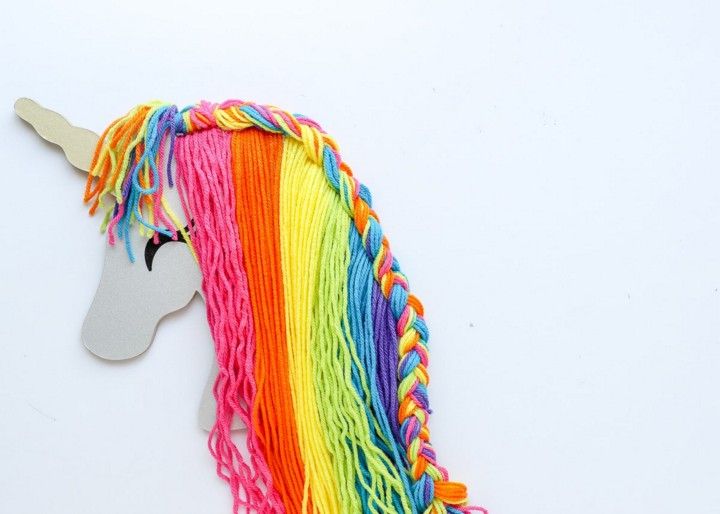 DIY Rainbow Unicorn Bow Holder