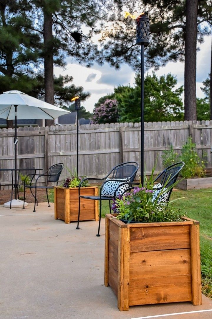 DIY Wood Planter Box