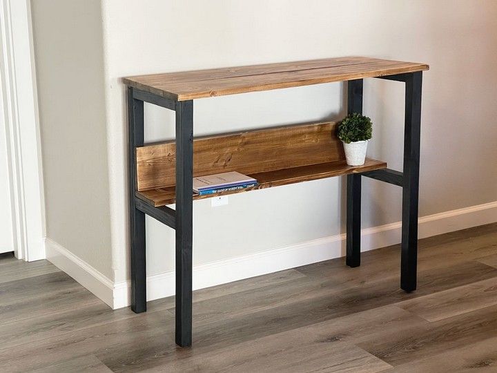 Easy To Build Small Modern Desk Or Modern Keyboard Stand