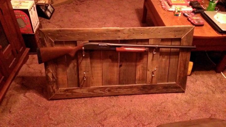 Gun Rack From Reclaimed Pallet Wood