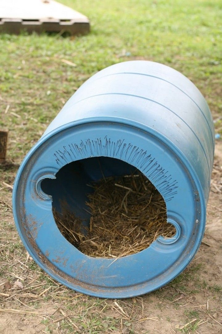 How To Build A Dog House Cheap From A Barrel