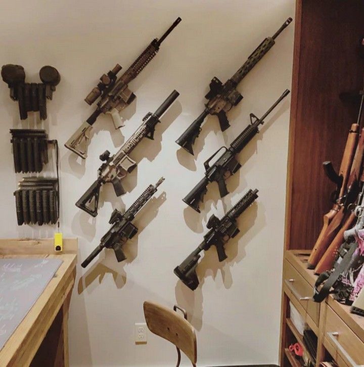 12 DIY Gun Rack Ideas For Hunter To Organize Their Weapons - All Sands