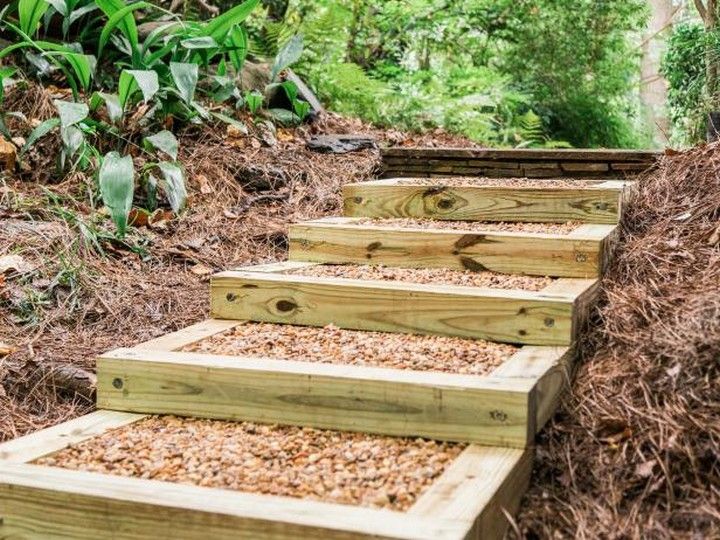 How To Build An Outdoor Wood And Gravel Staircase