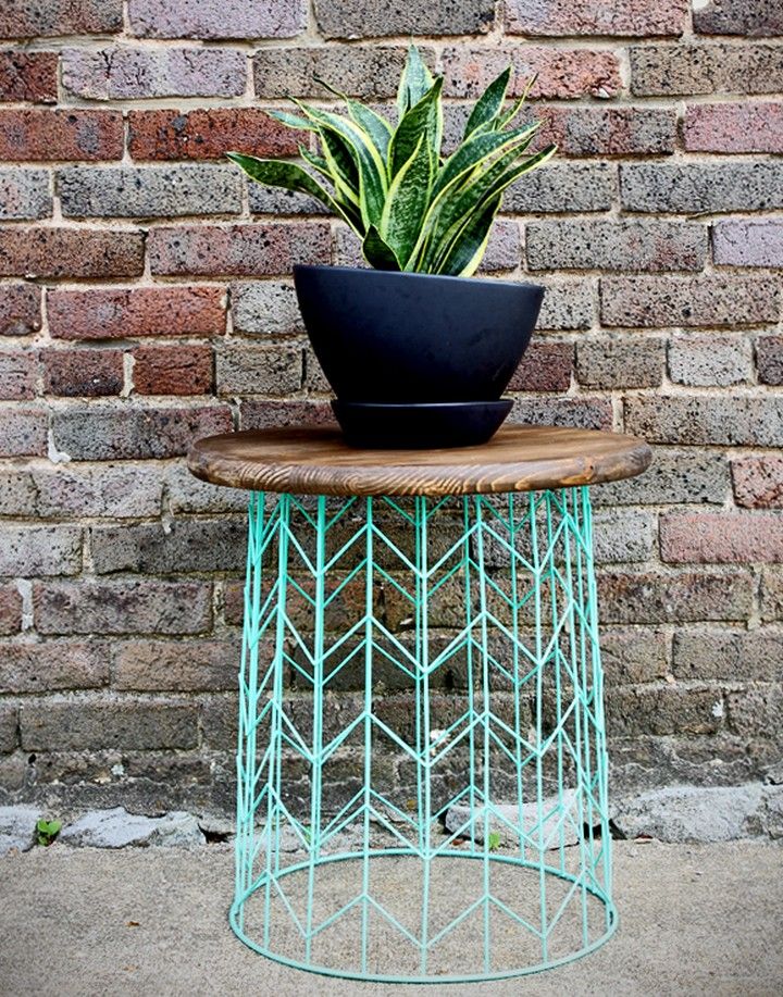 How To Make A Wire Basket Side Table