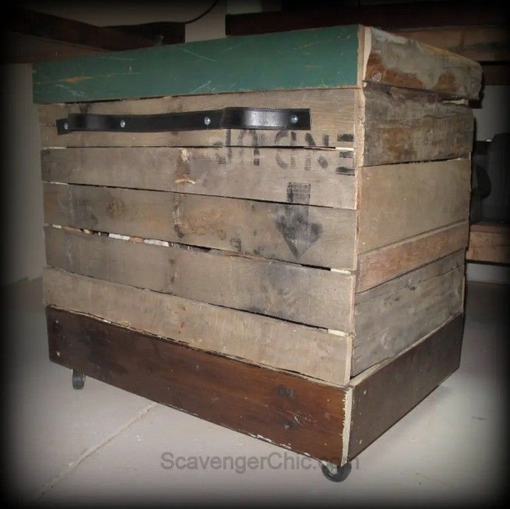 Pallet Wood Rolling Storage Cart