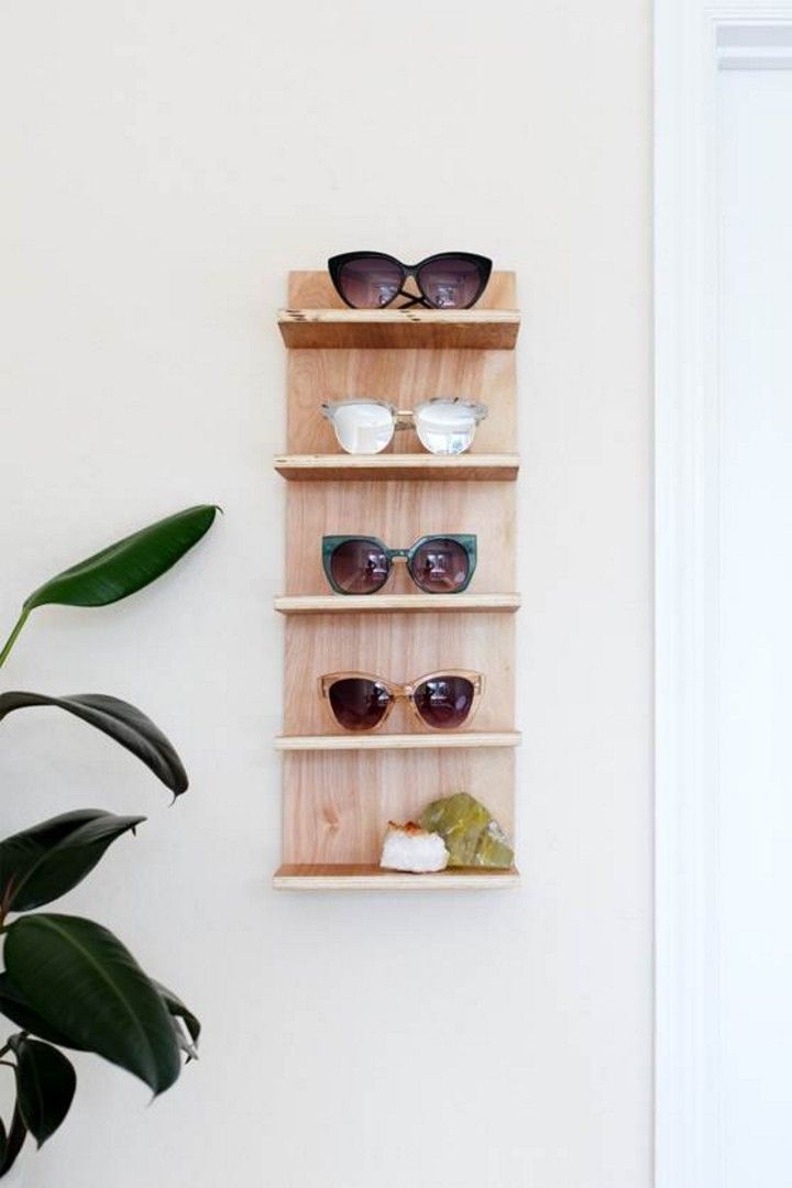 Renter-Friendly DIY Sunglasses Holder