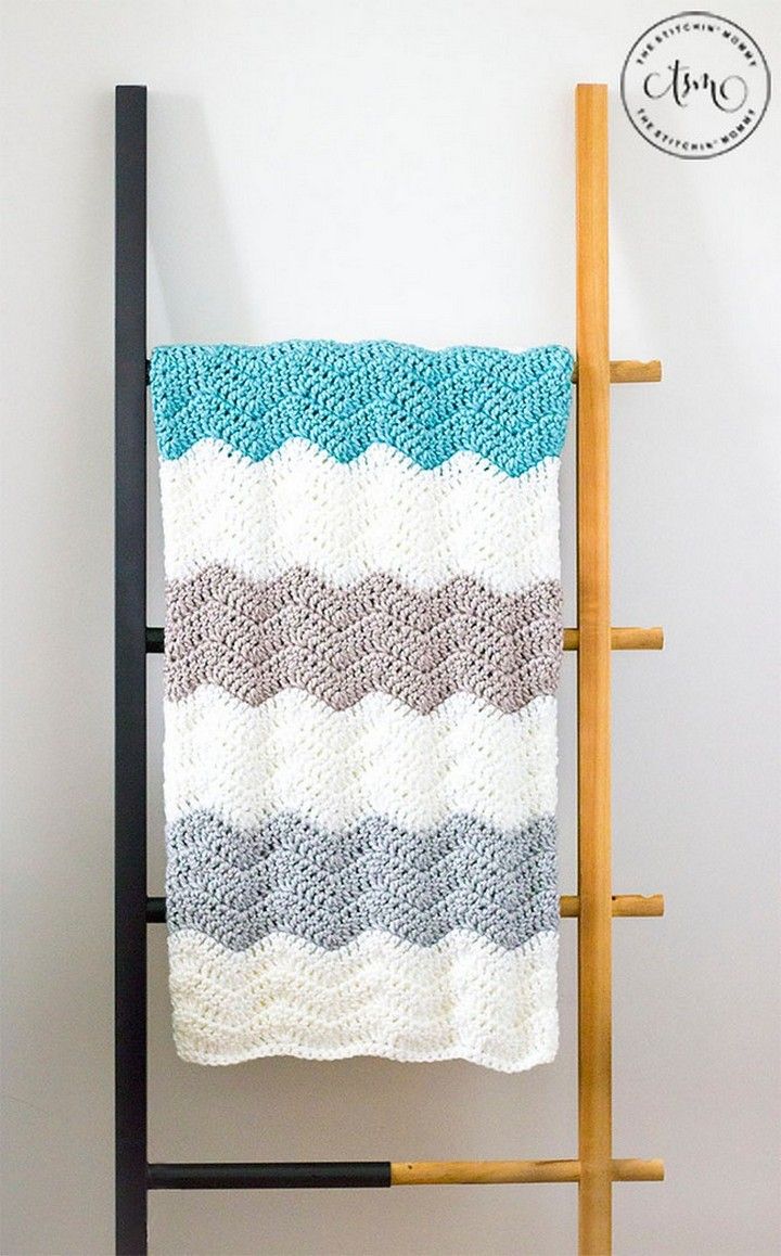 Simple Neutral Ripple Blanket