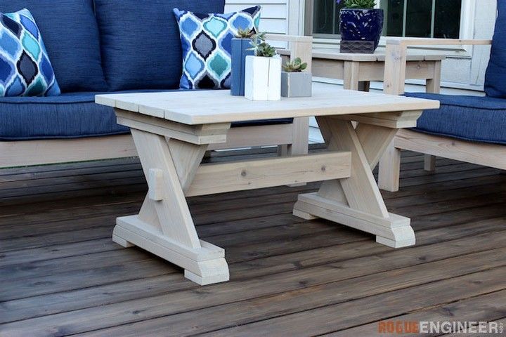 Small Outdoor Coffee Table