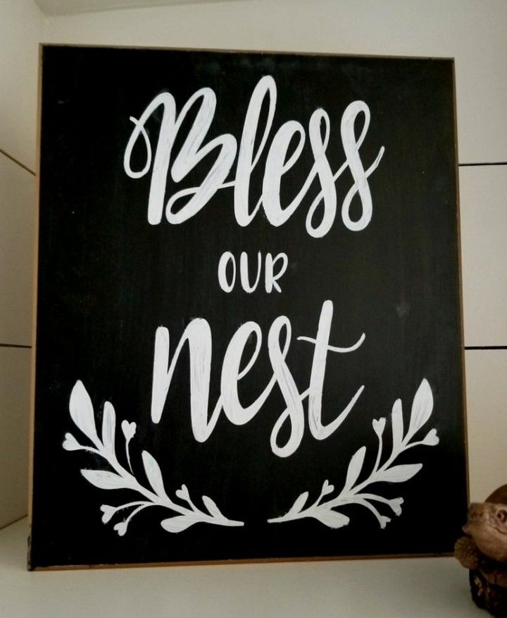 The Easiest Way To Make A DIY Chalkboard Sign
