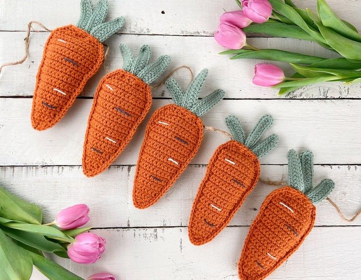 Crochet Carrot Garland