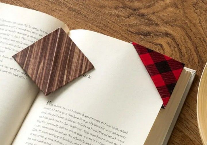 DIY Corner Bookmarks In A Few Easy Steps