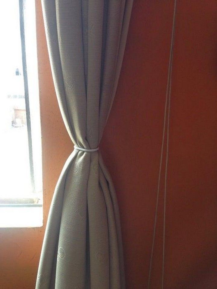 DIY Curtain Tie Back