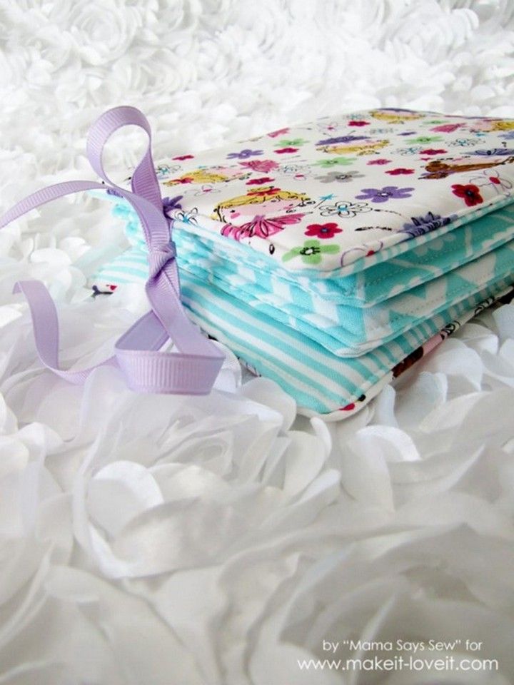 DIY Fabric Photo Album For Baby