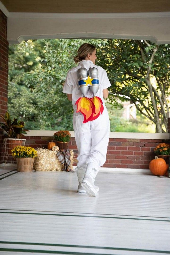 DIY Family Costumes That Are Out Of This World