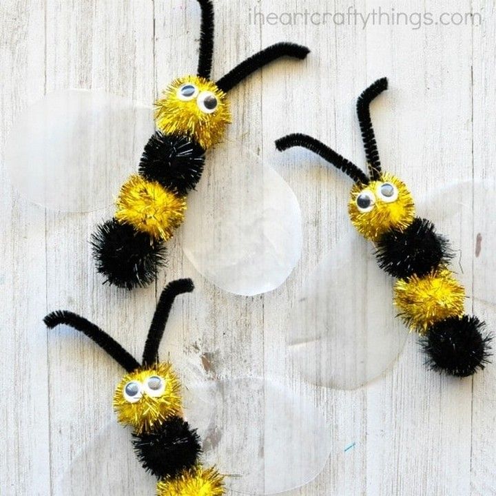 DIY Fuzzy Bee Craft