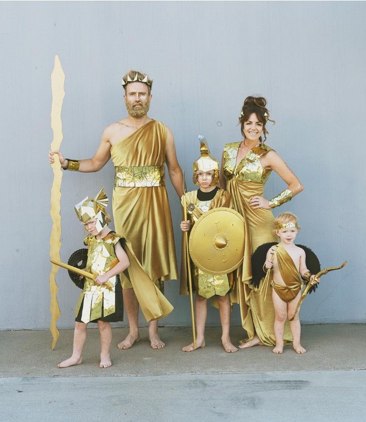 DIY Greek God Family Costume