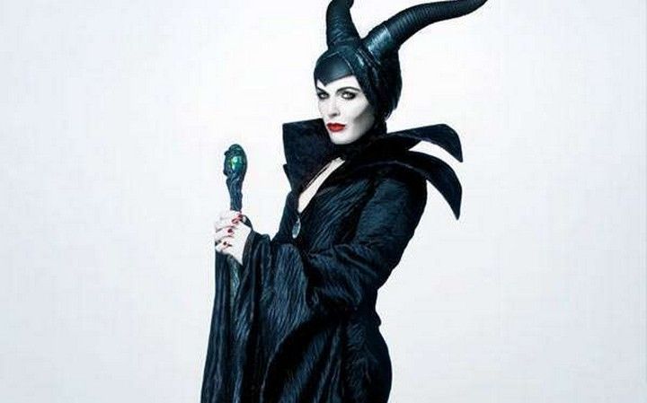 DIY Maleficent Costume 1