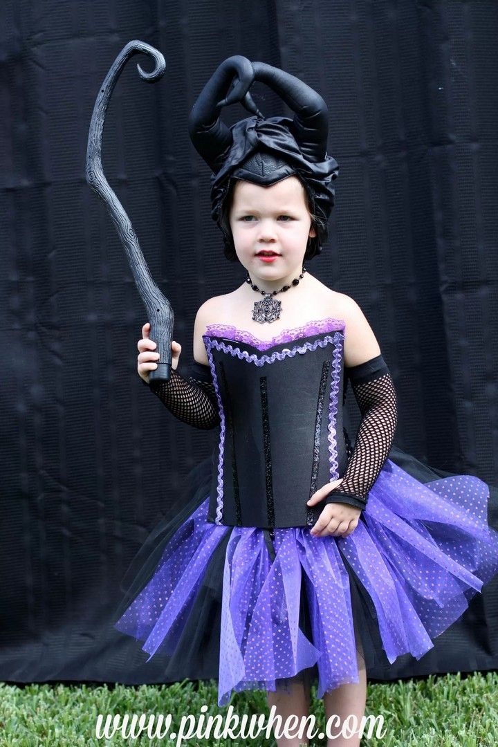 DIY No Sew Maleficent Costume