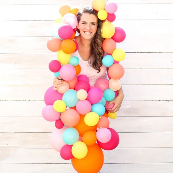 DIY Worthy Balloon Garland Costume