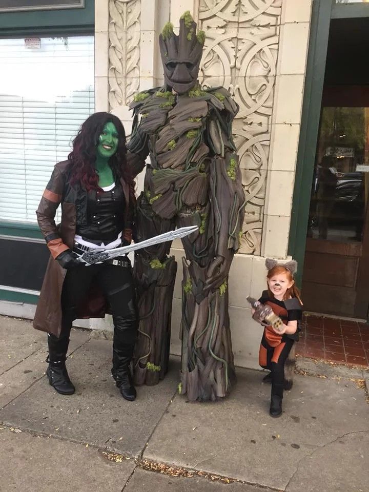 Dad Wins Halloween By Building 7-foot-tall Groot Costume