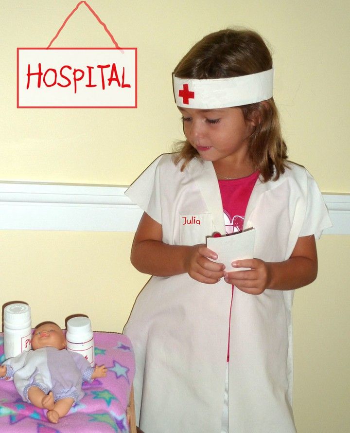 Easy Nurse Pillowcase Costume