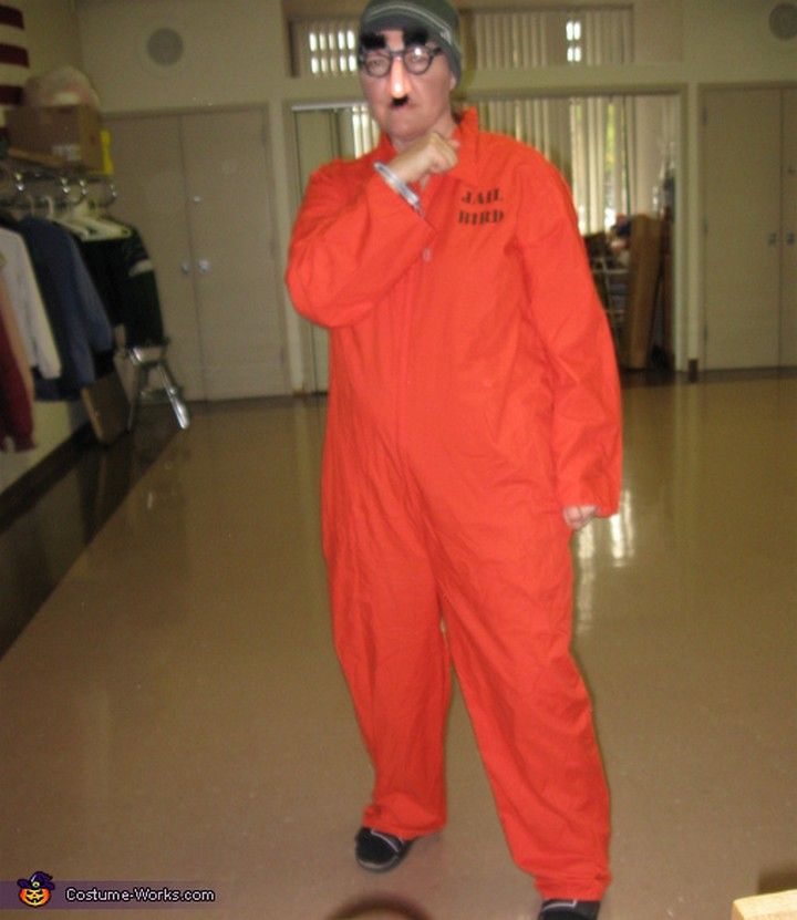 Escaped Prisoner Costume