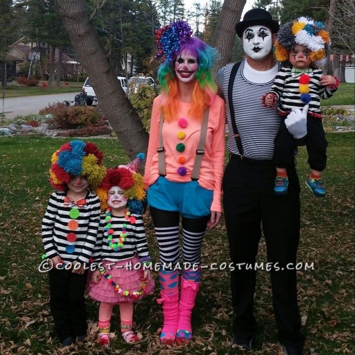 Homemade Mime Family Costumes