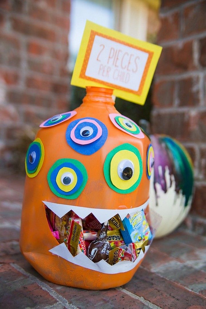 Homemade Halloween Candy Dispenser