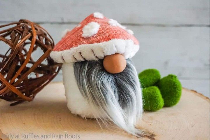 Mini Mushroom Gnome Pattern