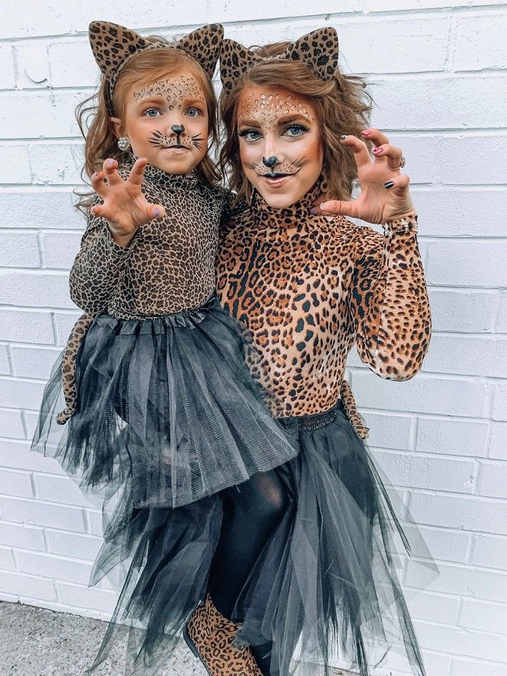 Mommy & Me Halloween Costume Idea