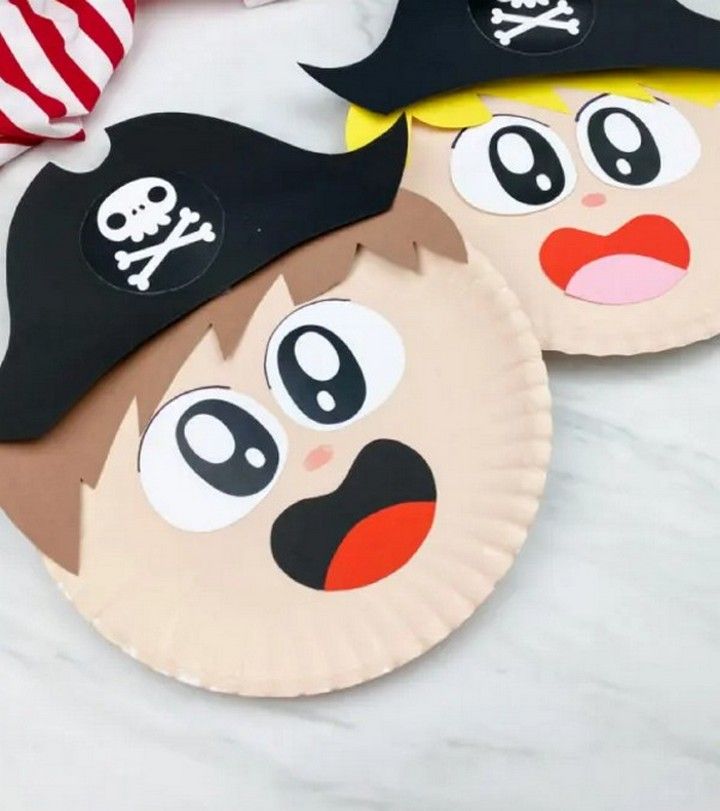 Paper Plate Pirates