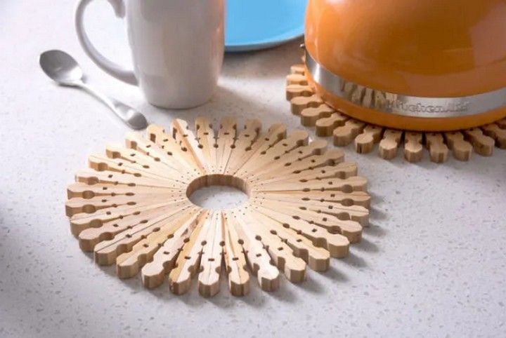 These Clothespin Trivets Are Heat Resistant