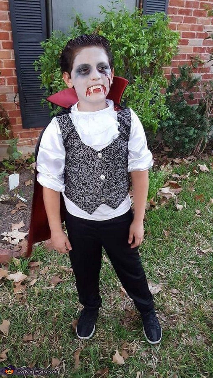 Easy to make halloween Costume